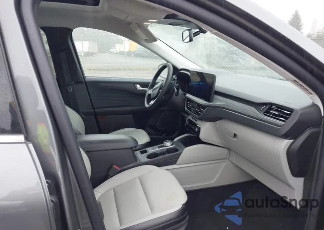 1FMCU9JA4SUB45465: 44471353