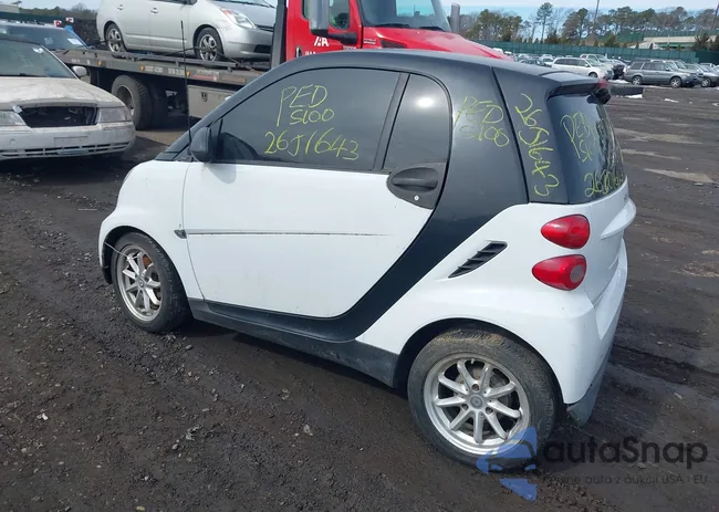 WMEEJ31X48K195599: 44471541