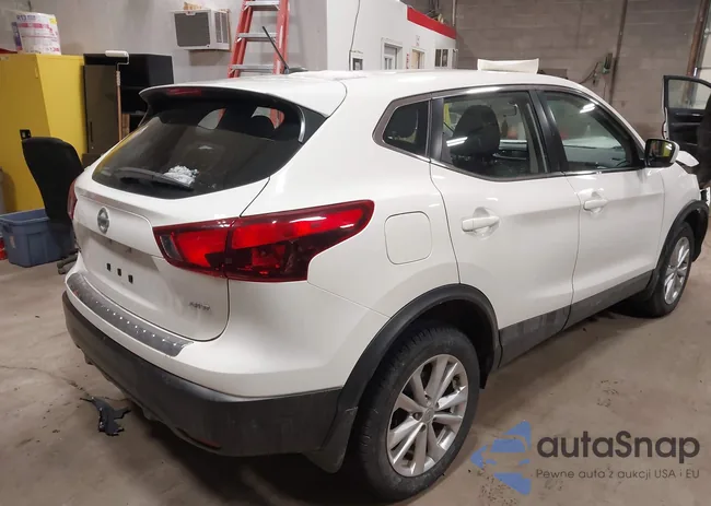 JN1BJ1CR1HW117989: 44471604