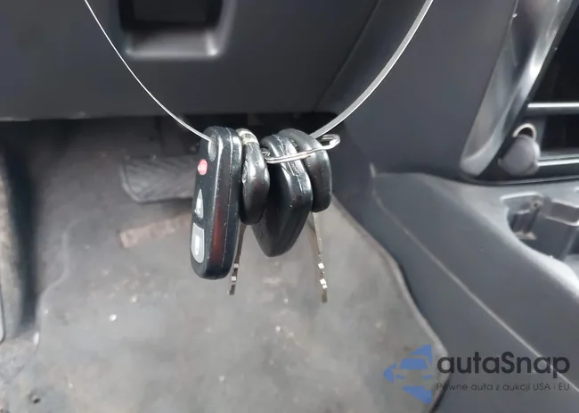 JS2YB5A38B6305190: 44472785