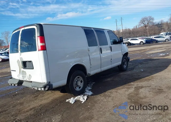 1GCGG25C081219779: 44472812