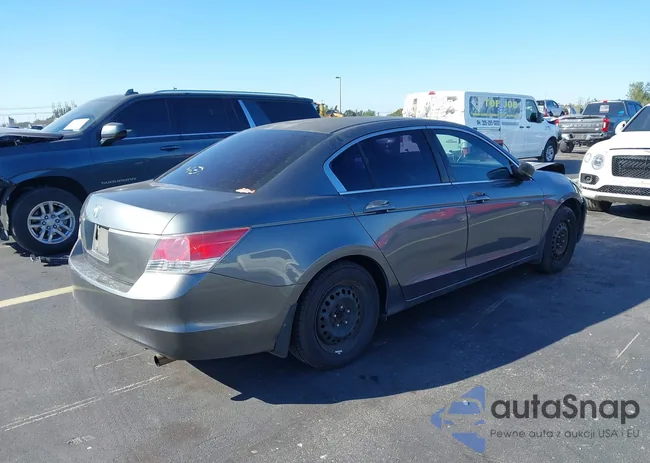 1HGCP2F37AA007482: 44472921