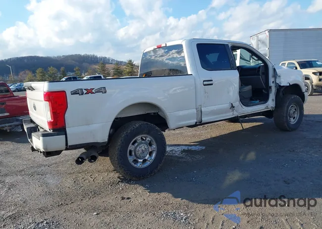 1FT7W2BT6KEF15834: 44472930