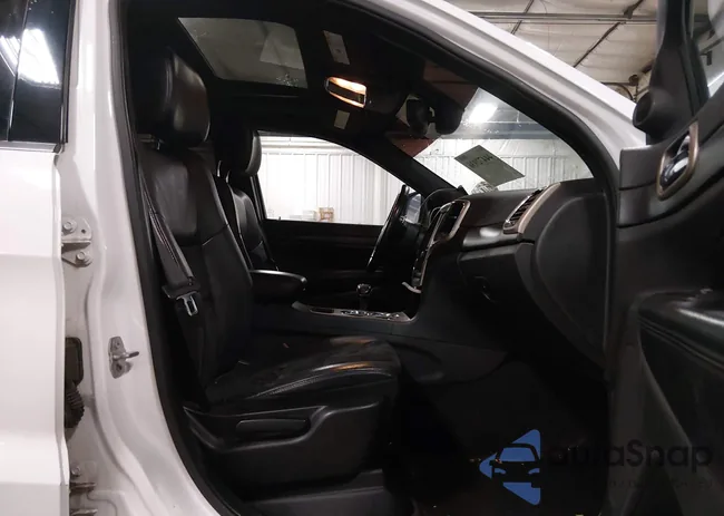 1C4RJFAG3FC768114: 44472936