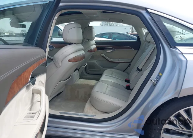 WAU8DAF84KN005196: 44473014