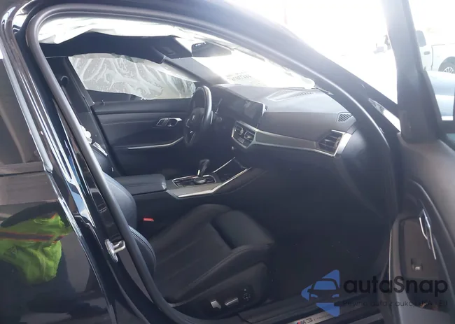 WBS33AY09MFL43691: 44473076