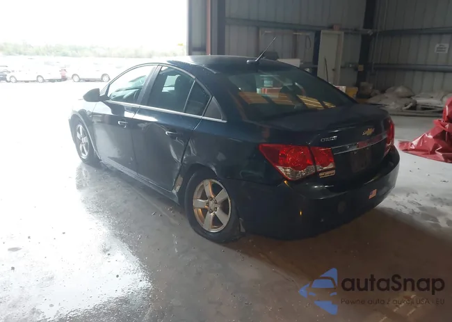 1G1PC5SBXE7149718: 44473137