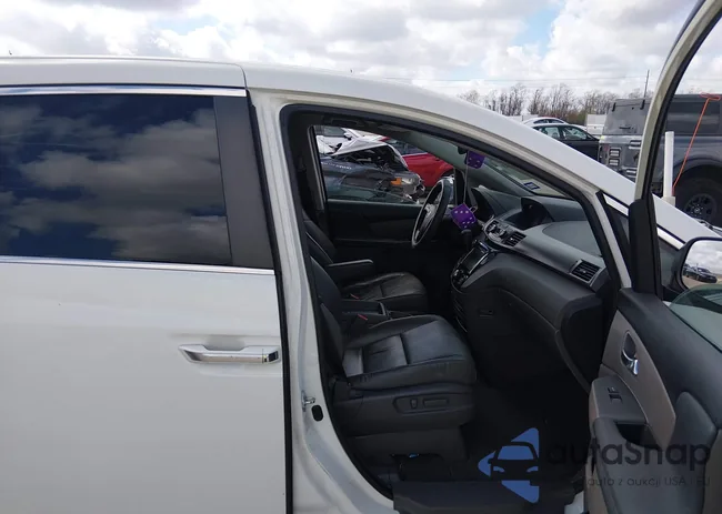 5FNRL5H64FB102805: 44473138