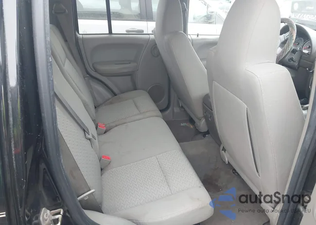 1J4GL38K96W272687: 44473181