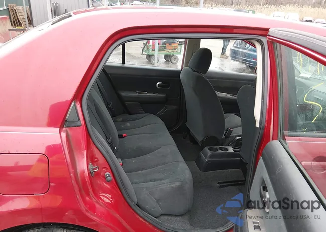 3N1BC1AP4BL418720: 44473234