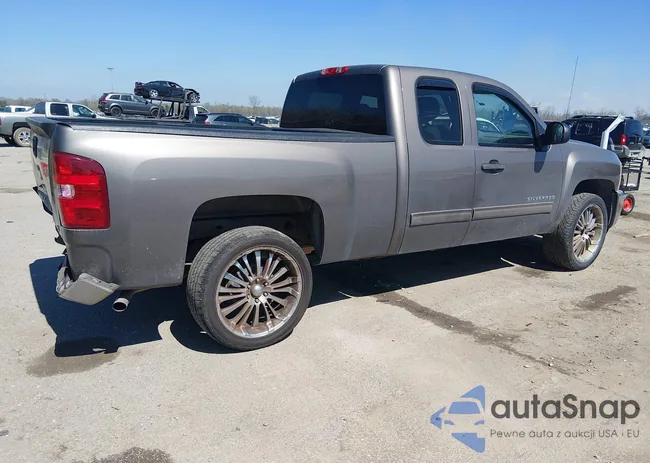 1GCRCSEAXDZ233896: 44472413