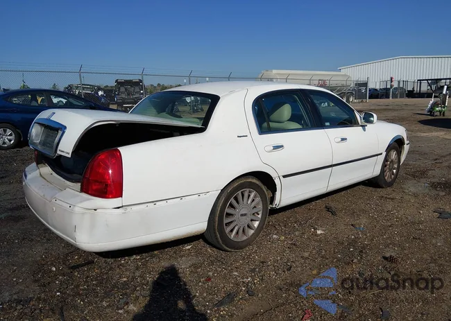 1LNHM81W25Y643625: 44472572