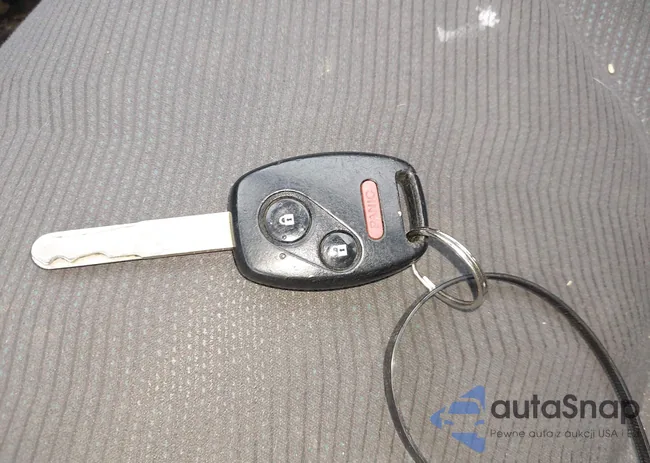 JHMGE8H32DC011985: 44472610