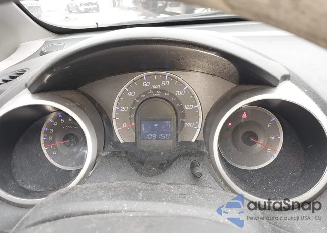 JHMGE8H32DC011985: 44472610