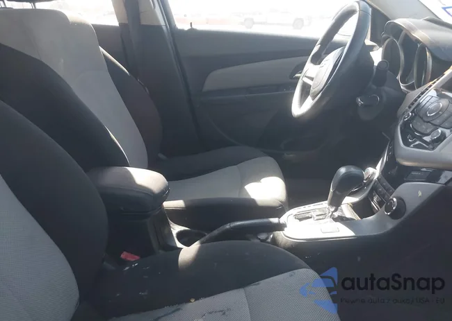 1G1PC5SH8B7144923: 44472613