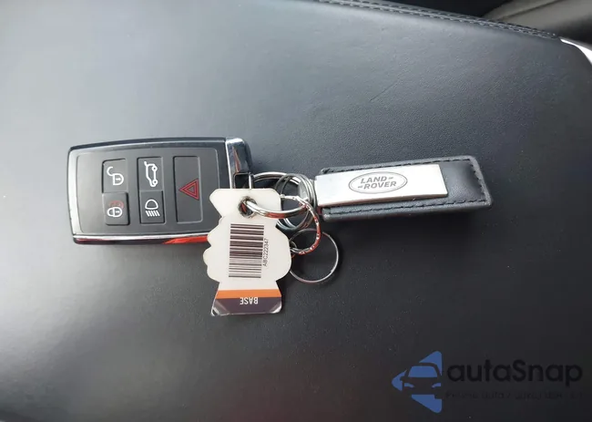 SALWR2RE1KA835976: 44472704