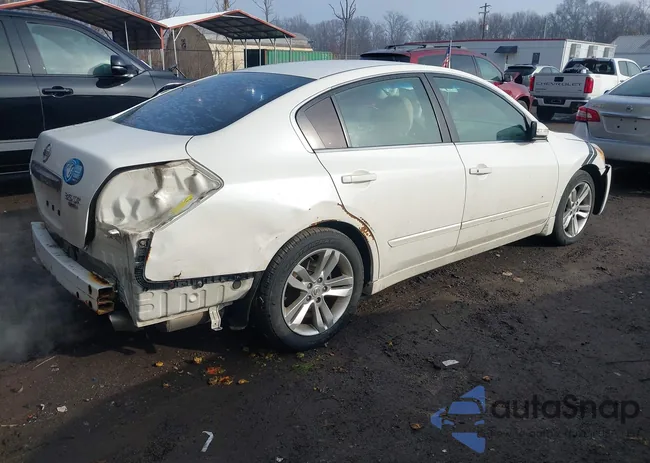 1N4BL2AP3AC108996: 44474047