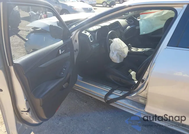 1N4AA6AP4JC403467: 44474152