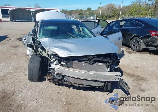 1N4AA6AP4JC403467: 44474152