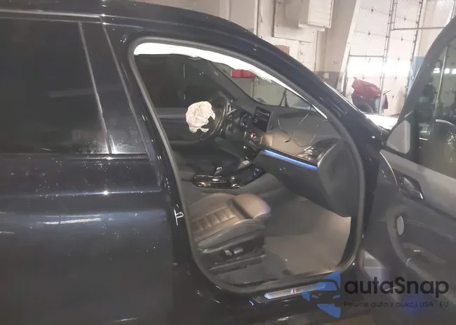 5UX83DP01N9K17811: 44474250