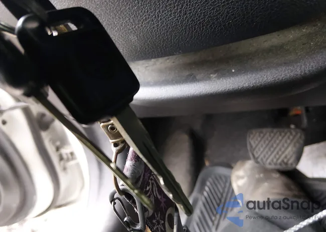 3N1CE2CP4EL425611: 44473371