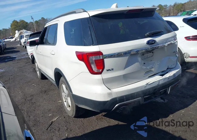 1FM5K8D84HGA52518: 44473395