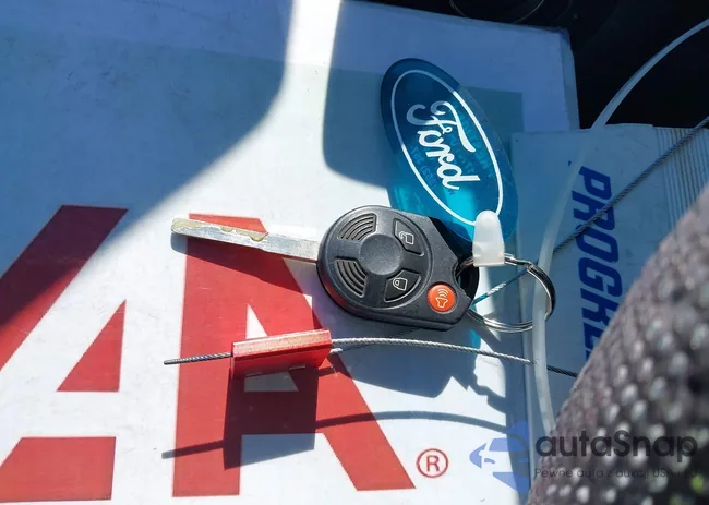 1FMCU0F74EUD22416: 44473409