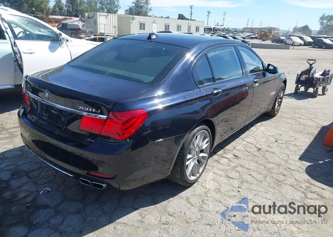 WBAKB0C59ACY40172: 44473619