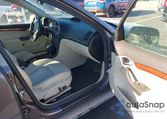 YS3FD49Y361140733: 44473640