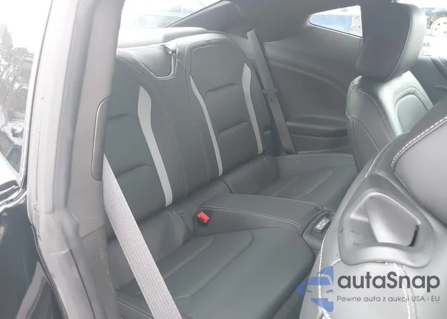 1G1FD1RS2R0119585: 44474755