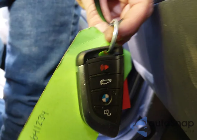 5UX53DP04R9V28108: 44474806