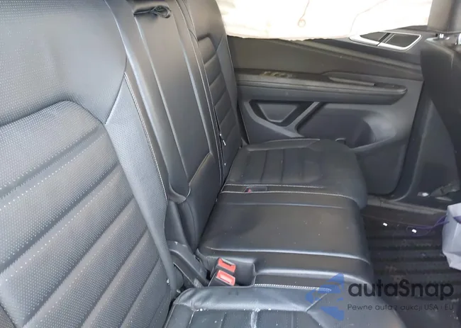 1V2AE2CA7RC236533: 44474970