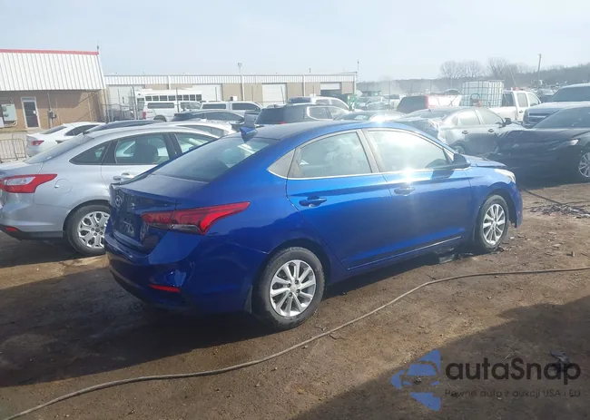 3KPC24A31KE080216: 44475060