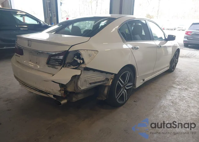 1HGCR2F5XHA003710: 44475094