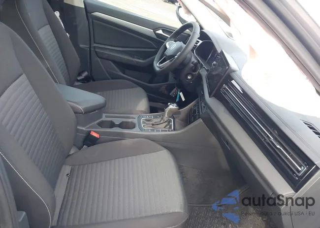 3VW5X7BU0SM026671: 44475193