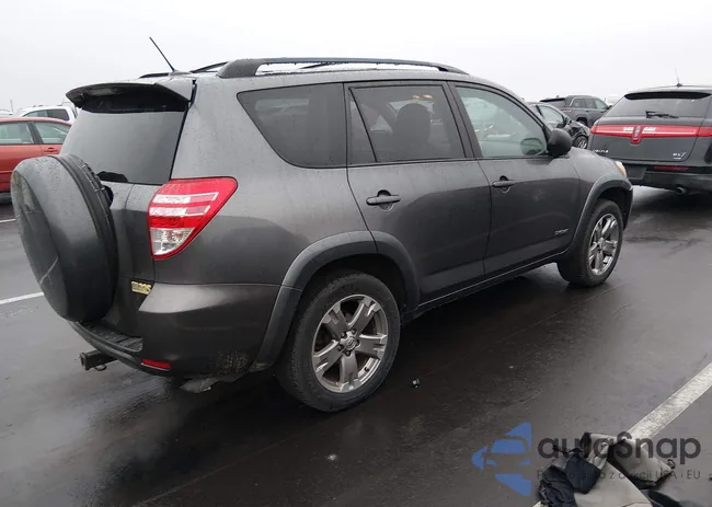 2T3WF4DV2CW148818: 44475245