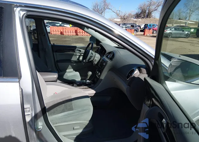 5GAKVAKD8EJ248306: 44475269