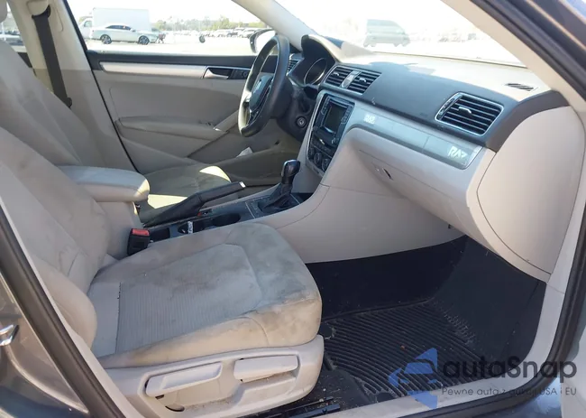 1VWAS7A3XGC012842: 44475294