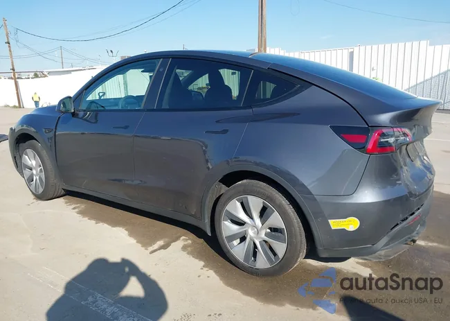 5YJYGDEE9MF275352: 44474565