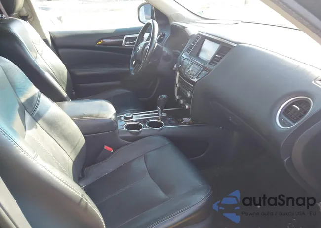 5N1AR2MM4EC628809: 44474582