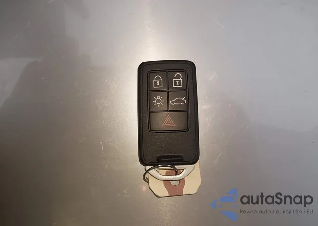 YV440MDJ9H2076163: 44475845