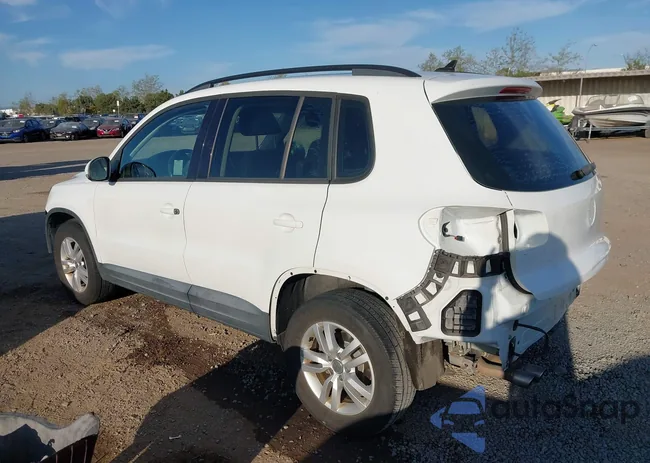 WVGAV7AX9FW614637: 44475947