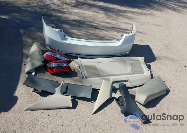 1HGCR2F43HA105809: 44476016