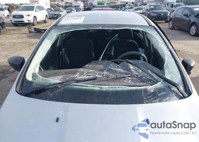 1FADP3E27GL231226: 44476031