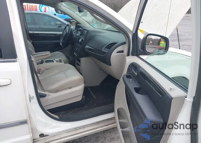 2C4RC1BG7DR588327: 44476199