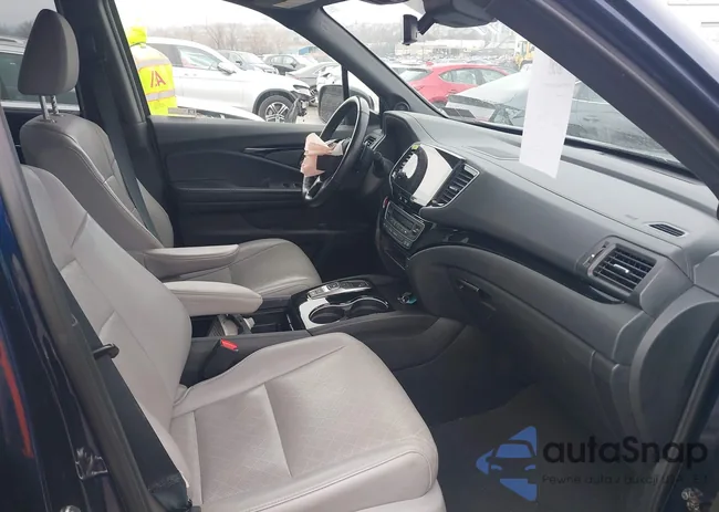 5FNYF8H97KB016977: 44475373