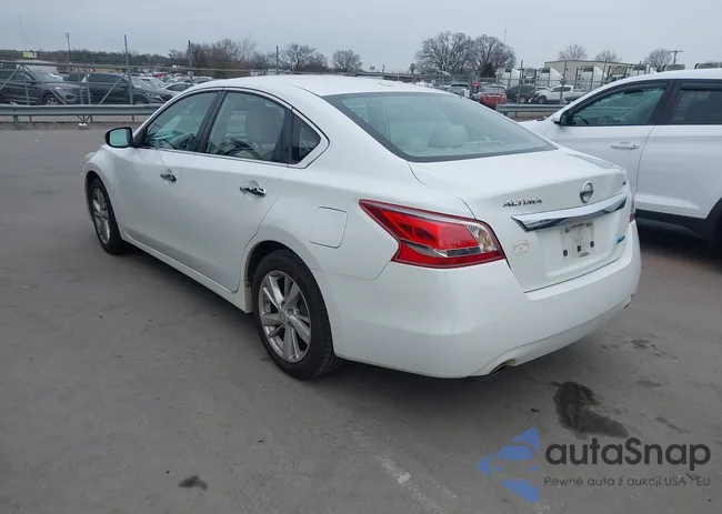 1N4AL3AP6DN575212: 44475447