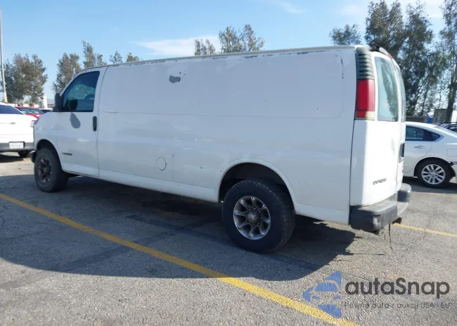 1GCHG39R811174251: 44475520