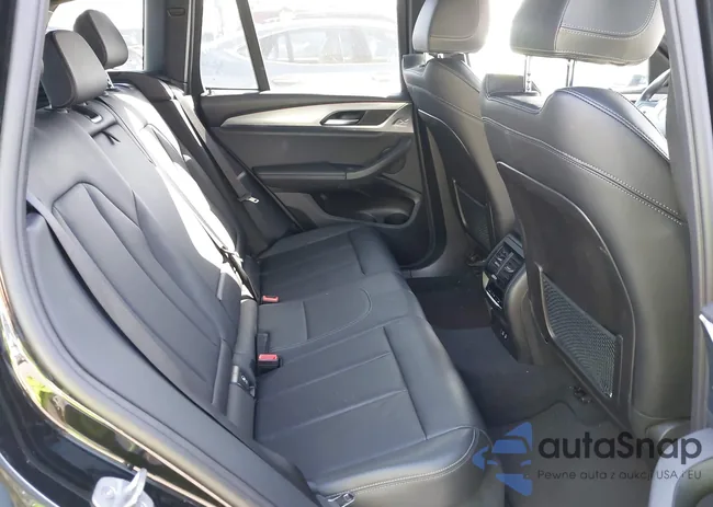 5UX43DP01N9M51588: 44475591