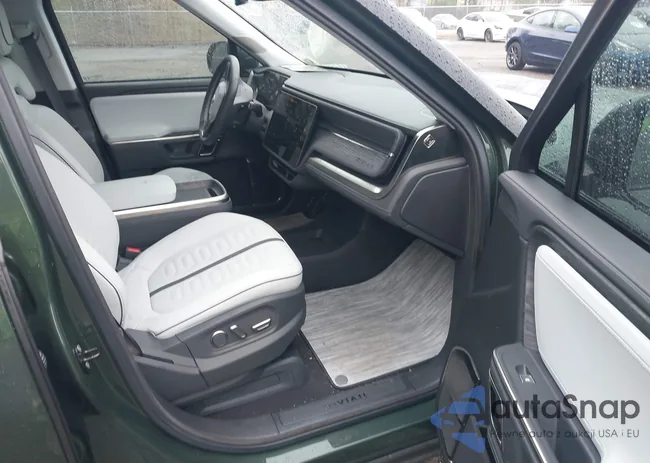 7FCTGAAA9NN015378: 44475652